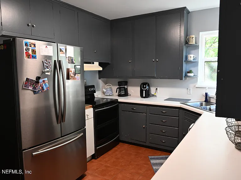 5054 Pirates Cove Rd — Photo 18