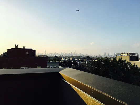 Rented by Nooklyn NYC LLC | media 45