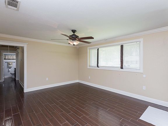 4th image of 9345 Cuyhanga Pkwy