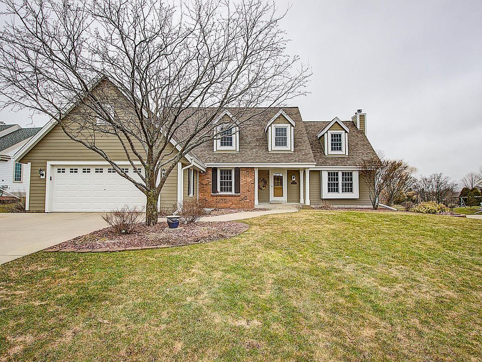 1st image of W148N10309 Windsong Cir E