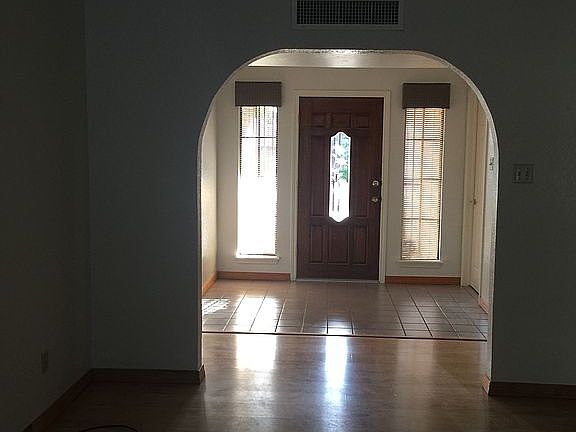 5th image of 6760 Villa Hermosa Dr