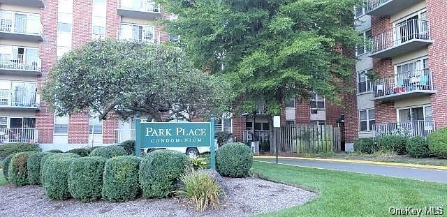 1st image of 35 Park Ave APT 2C