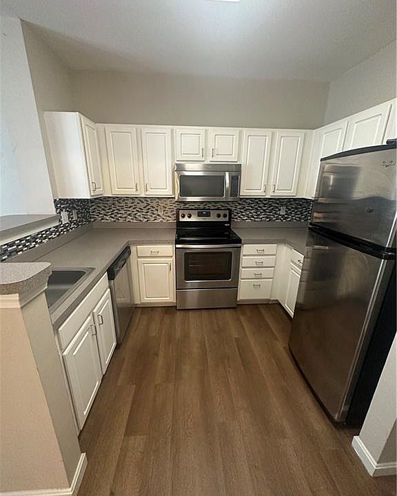 1st image of 1000 Providence Pl APT 371