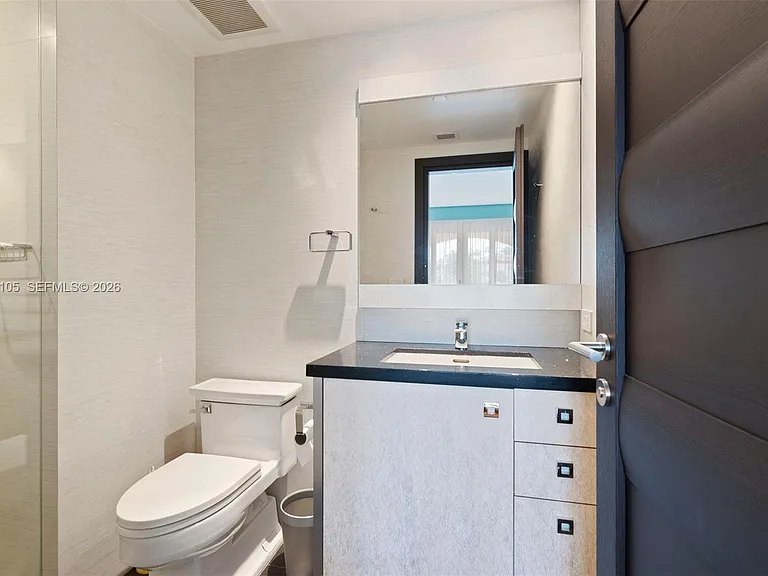 19216 Fisher Island Dr #19216 — Photo 33