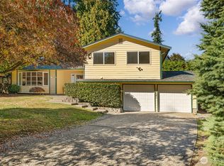 19541 129th Ct NE, Bothell, WA 98011