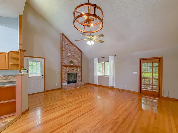 2275 Beaver Creek Dr, Havana, FL 32333