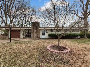 732 Paddock Ct, Saint Louis, MO 63126