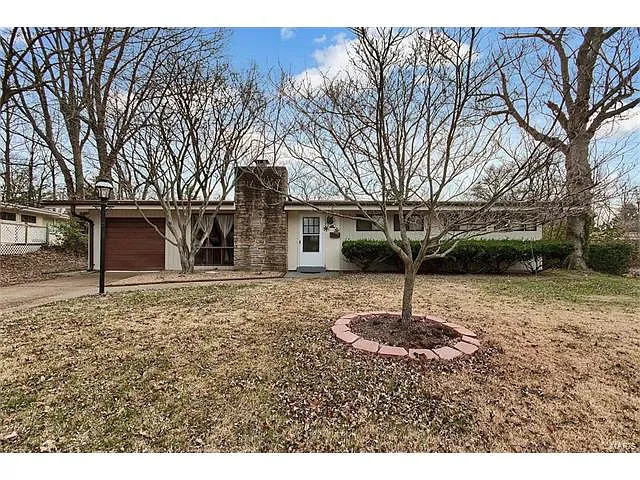 732 Paddock Ct photo 1