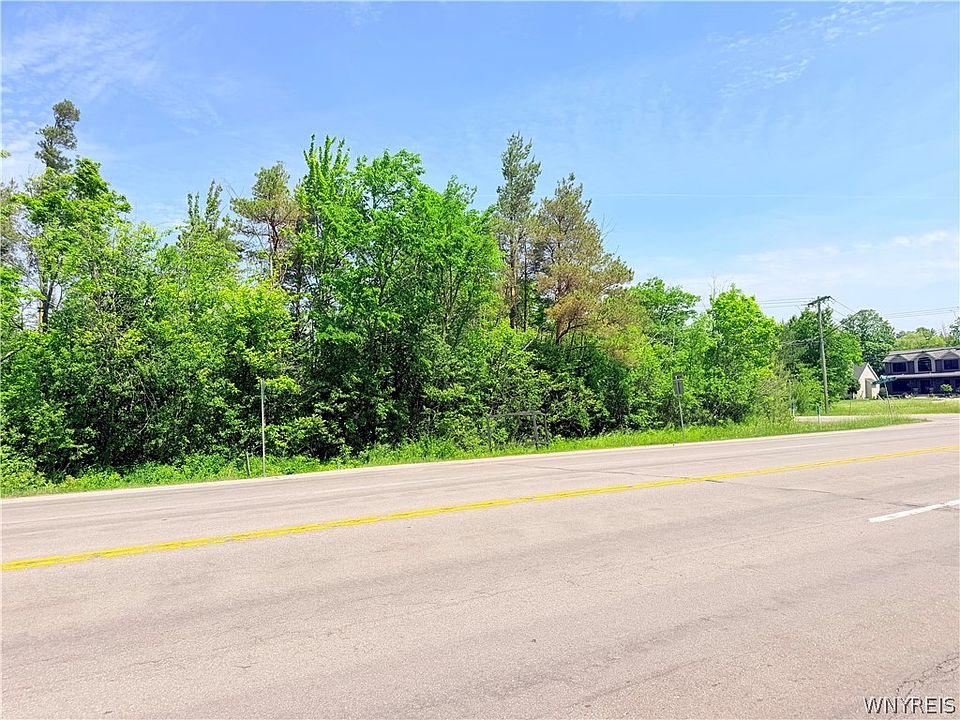 2nd image of Lake Shore Rd #37