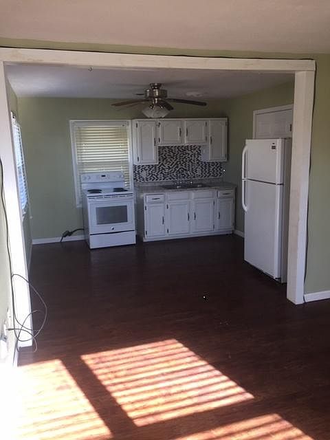 1st image of 501 W Spencer Ave