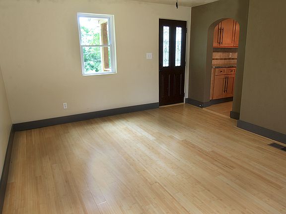 2nd image of 368 Carbon St