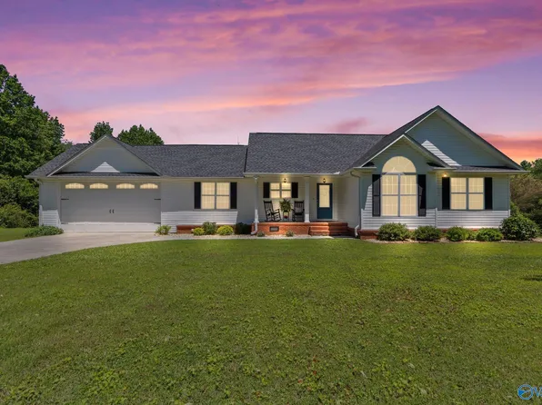 98 Raulston Ln, Grant, AL 35747