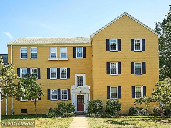 3rd image of 6614 Potomac Ave APT C2