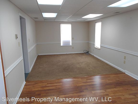 4th image of 3518 Elm St #2