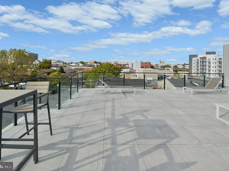236 Thompson St #B411 — Photo 45