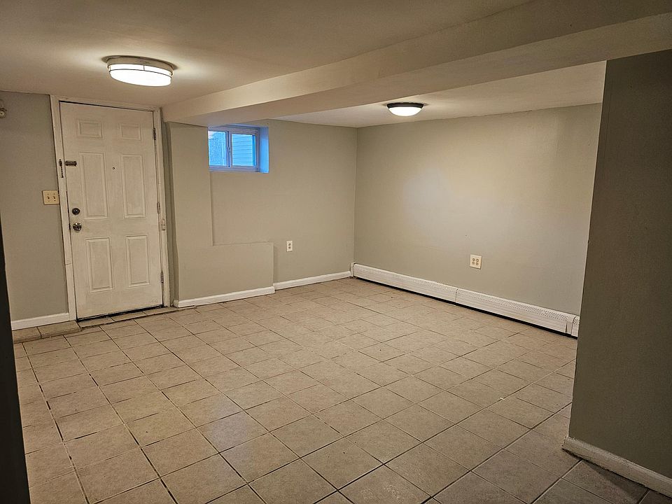 1st image of 169 Harper Ave Basement 5