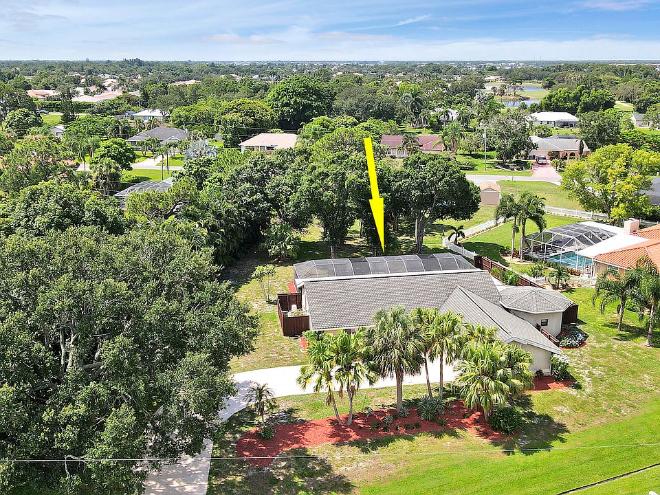 1st image of 3060 SE Darien Road