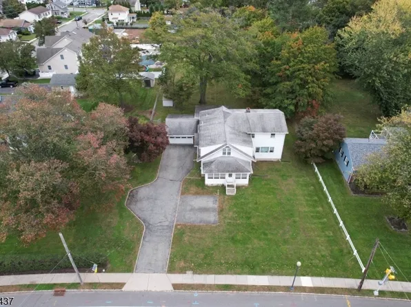 61 Newark Pompton Tpke, Riverdale Boro, NJ 07457