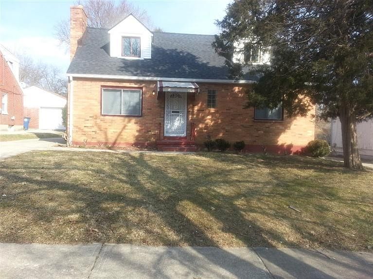 1st image of 1424 Newton Ave