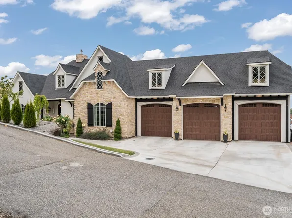 2315 Morency Drive, Richland, WA 99352