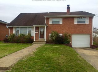 1919 Lincoln Ave, Saint Albans, WV 25177