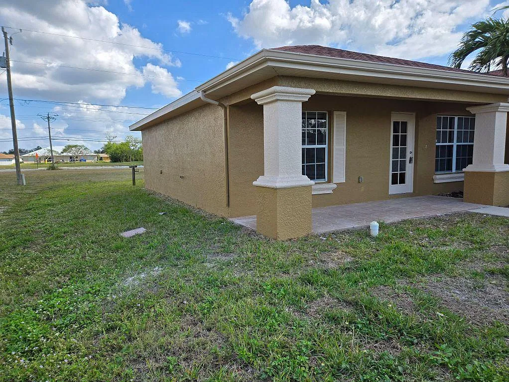 3 bed, 1401 sqft, $1,695 — Photo 4