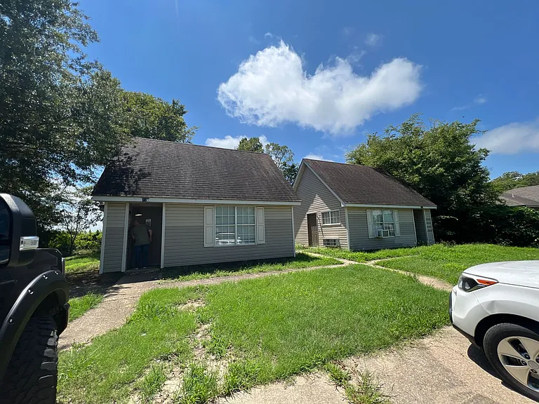 234 Ambrea Dr — Photo 1
