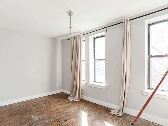 3rd image of 401 Macon St #7C