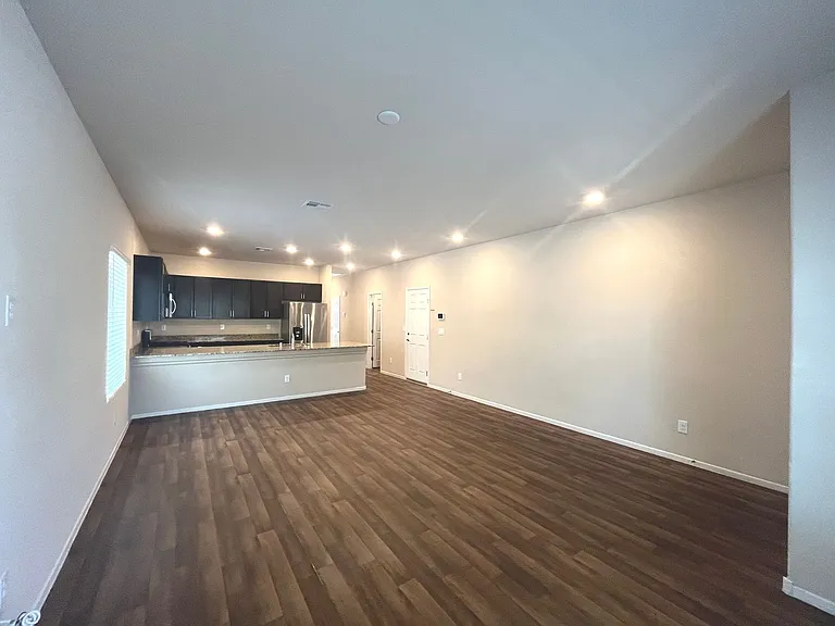 7529 Brody Meadows St — Photo 8
