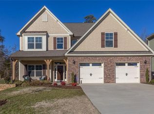 2359 Hammock Dr, High Point, NC 27265