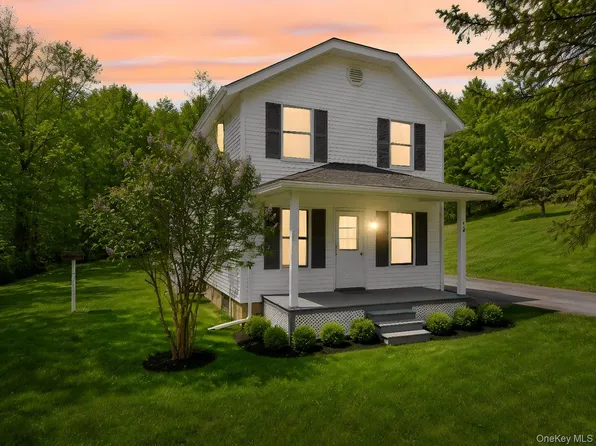 12 Old Turnpike Road, Bloomingburg, NY 12721