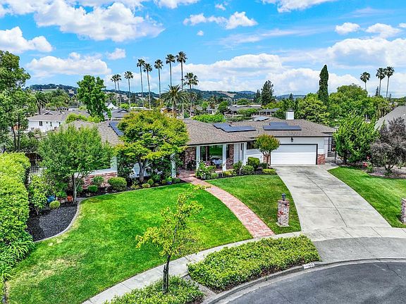 2nd image of 773 La Salle Way