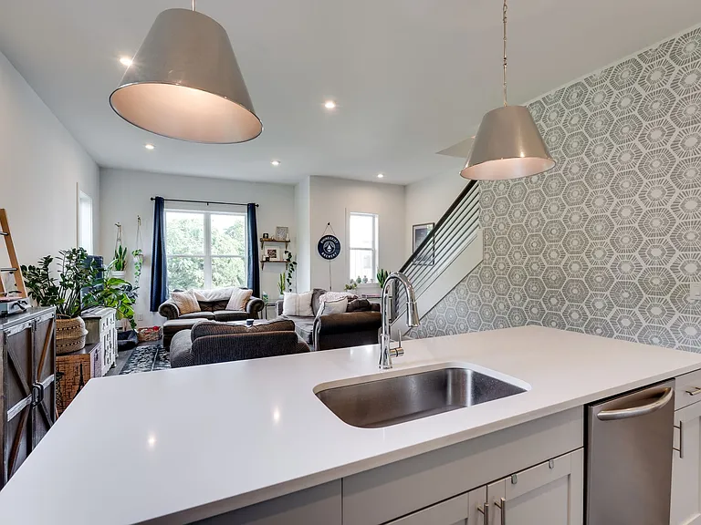 700 James Ave #17 — Photo 16