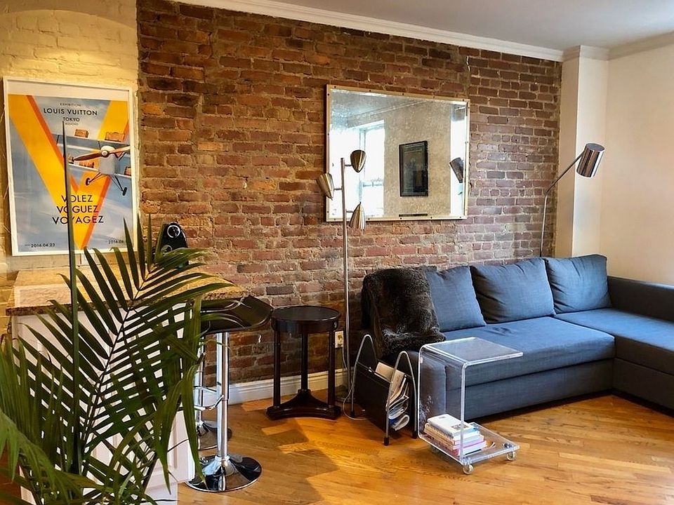 1st image of 815 Greenwich St APT 4C