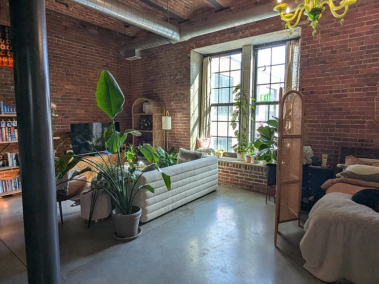 251 Heath St #411 — Photo 18