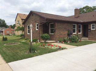 4668 Firestone St, Dearborn, MI 48126