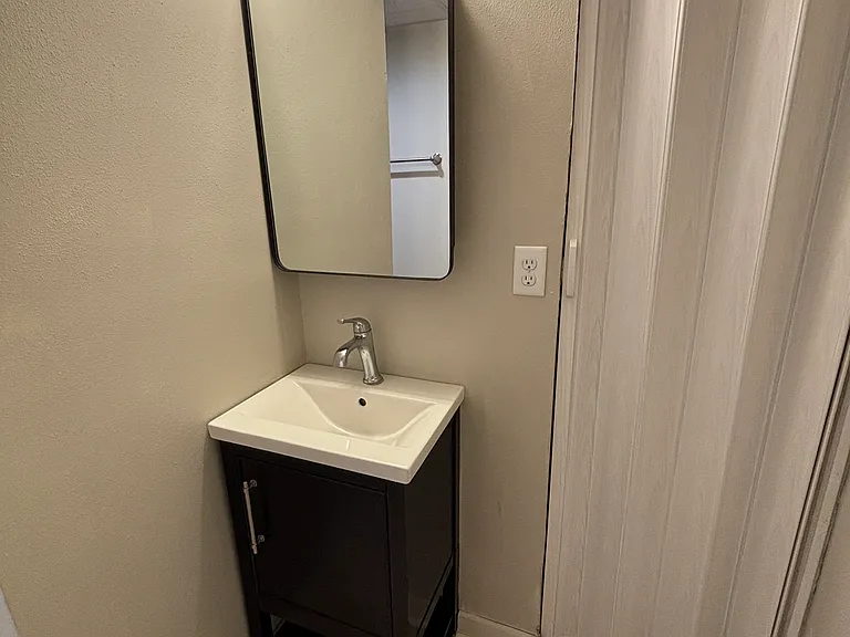 2522 S Burrell St #2 — Photo 4