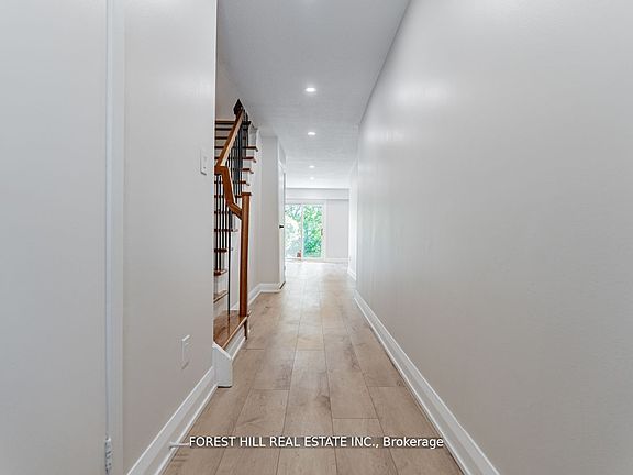 3rd image of 2120 Rathburn Rd E #37
