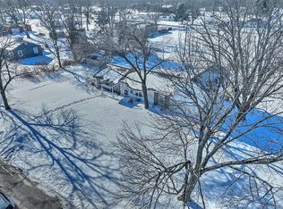 3425 S Marilyn Dr, Decatur, IL 62521