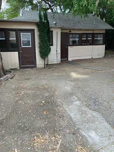 3212 Alameda St Photo 1