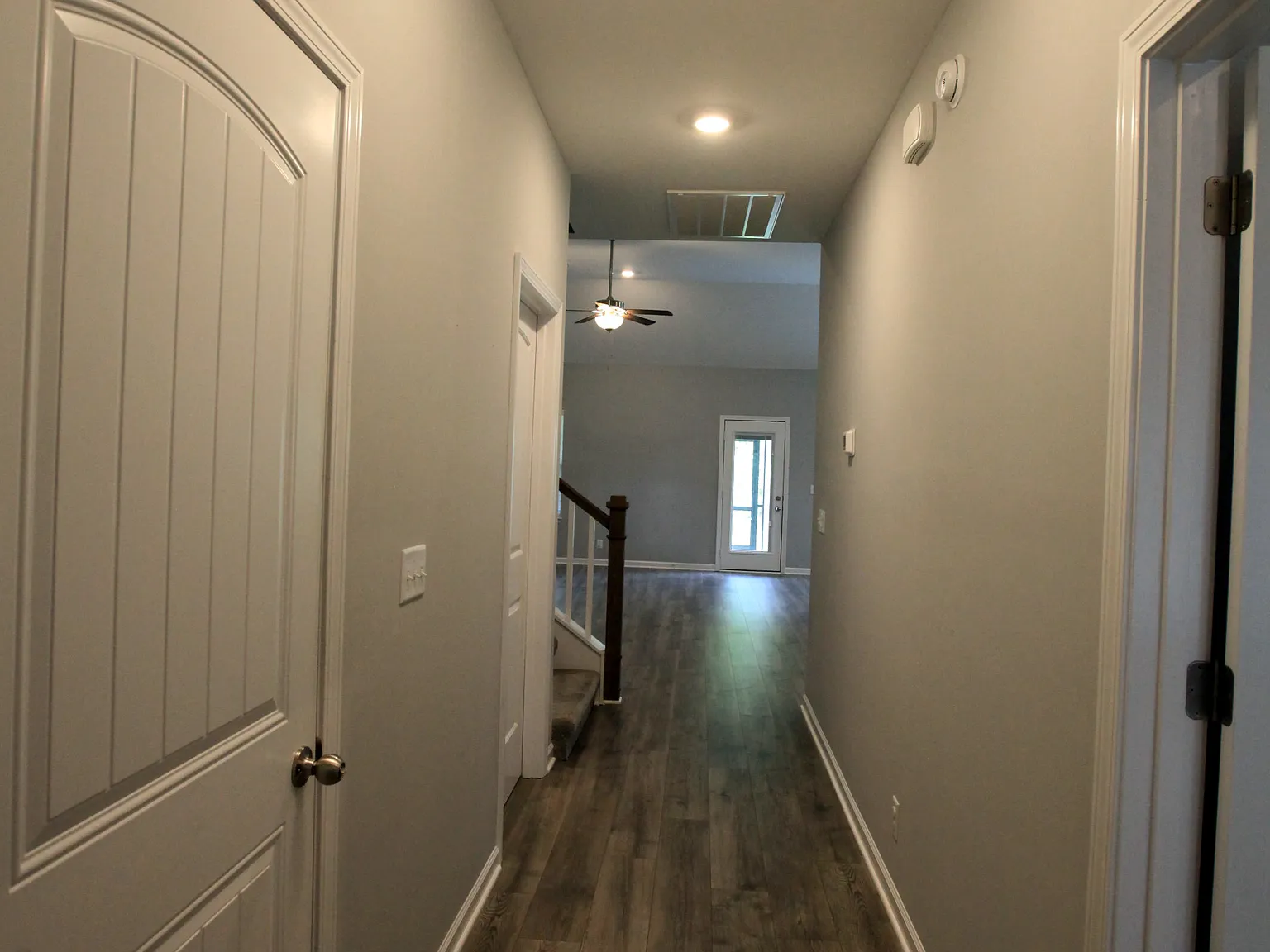 Amazing 4 bed/ 3 Bath — Photo 4