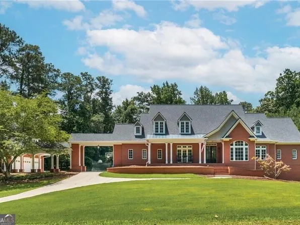 360 Kent Rd, Roswell, GA 30075