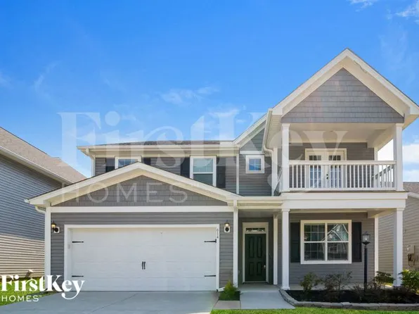 614 Pendleton Dr, Moncks Corner, SC 29461