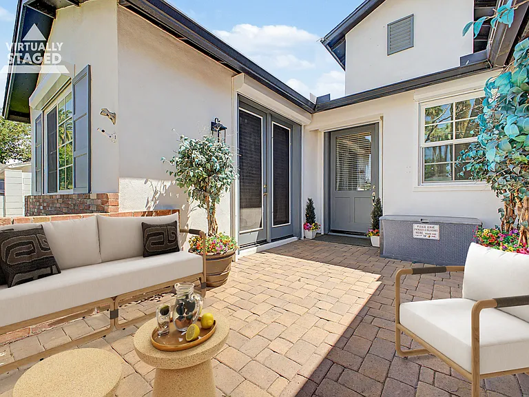 Staged Outdoor Living