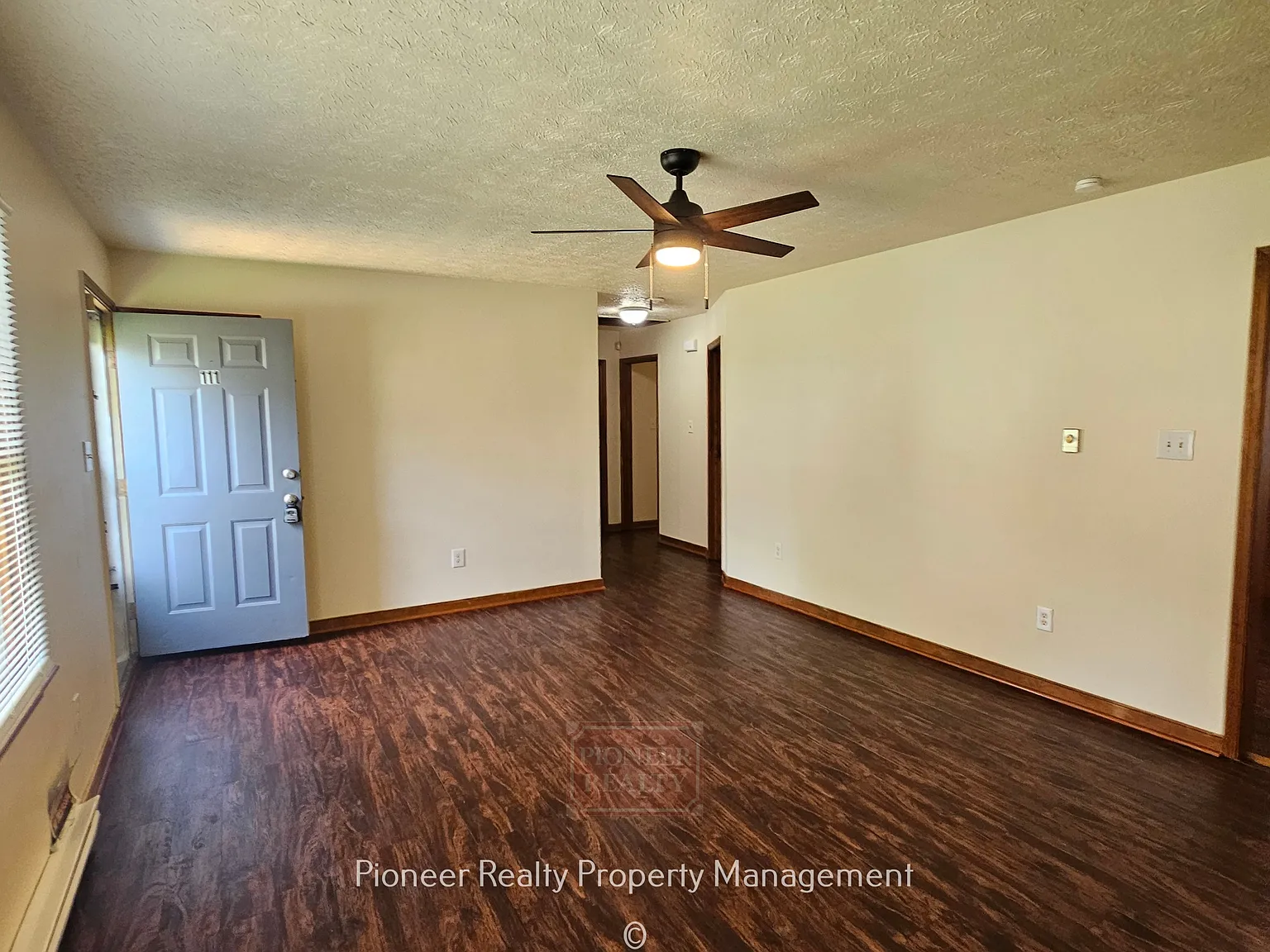 111 N Grove Ave - 1 — Photo 4
