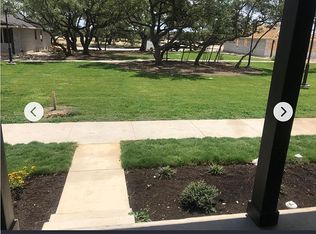 2105 Pecan Island Dr, Leander, TX 78641
