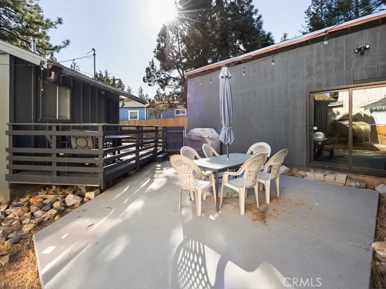 130 Maple Ln — Photo 24