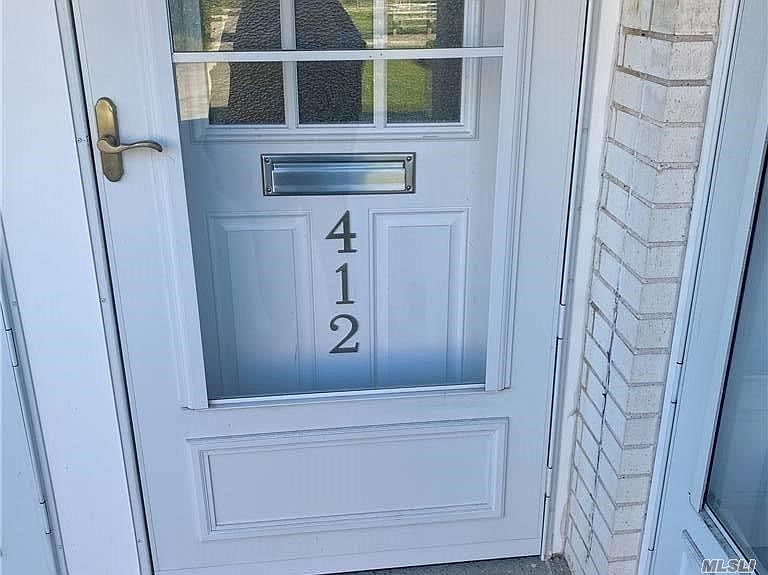 1st image of 412 Dawson Ln