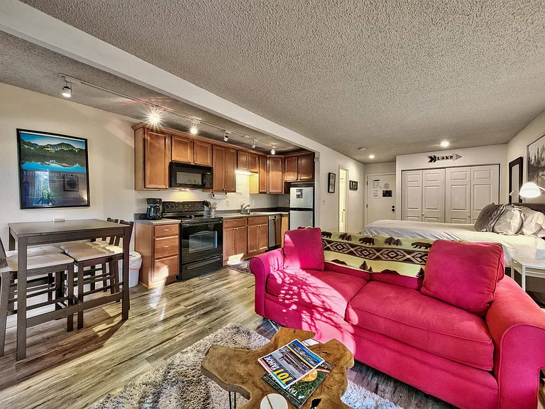 1300 Regency Way #62 — Photo 2
