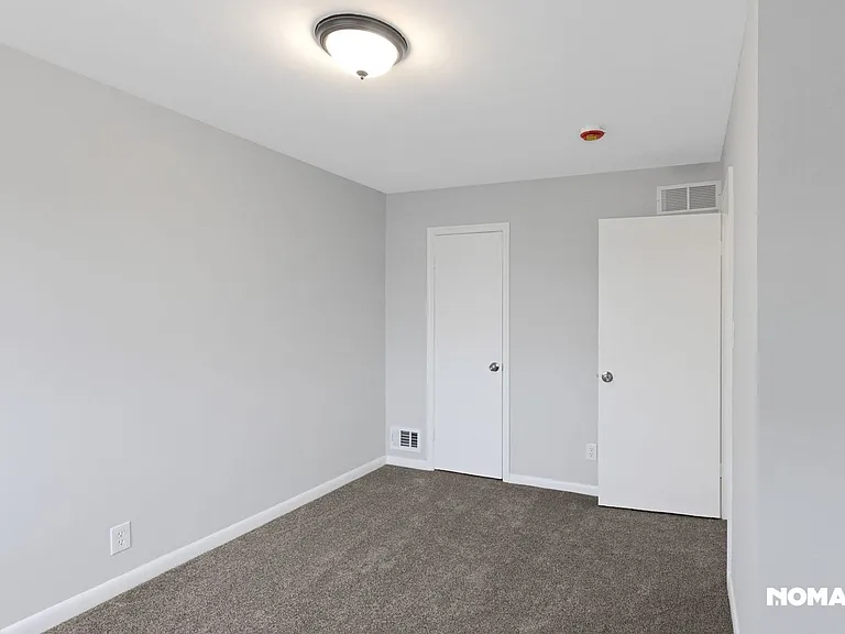 2207 Firethorn Rd — Photo 9